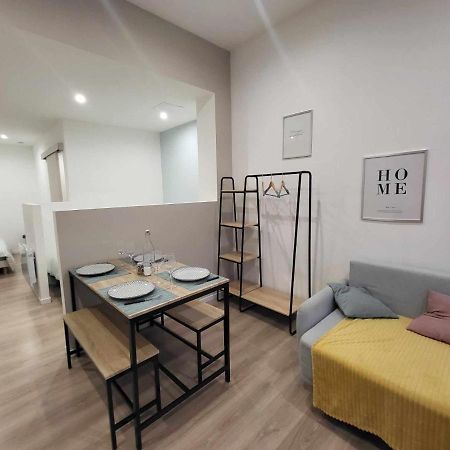 Appartement Canada 1 Valenciennes Eksteriør bilde