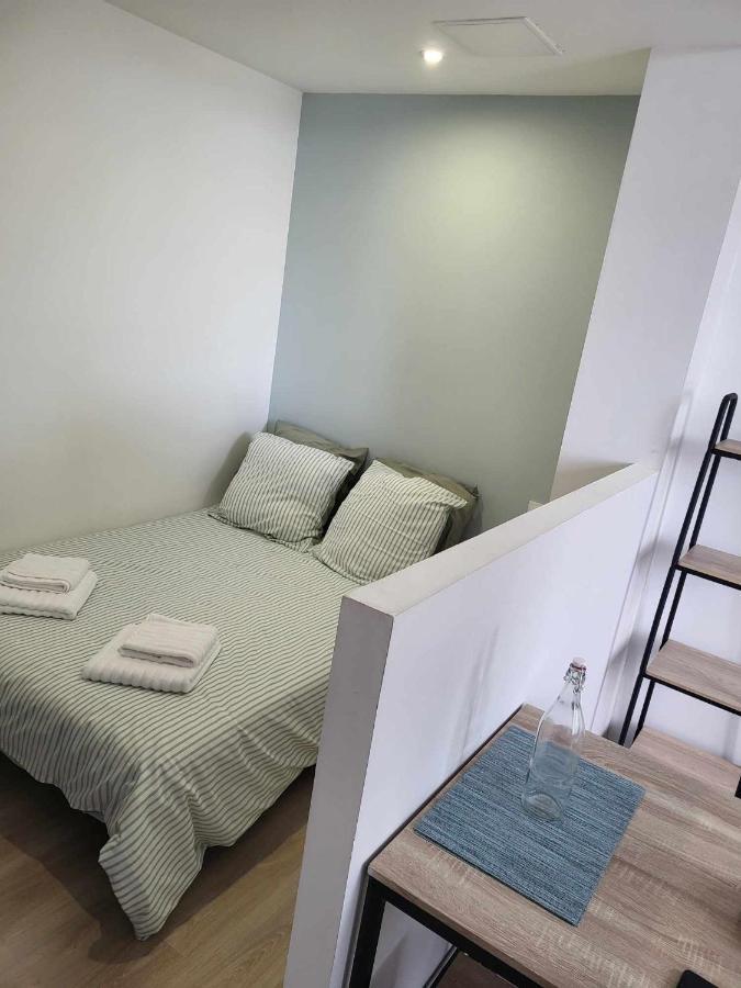 Appartement Canada 1 Valenciennes Eksteriør bilde